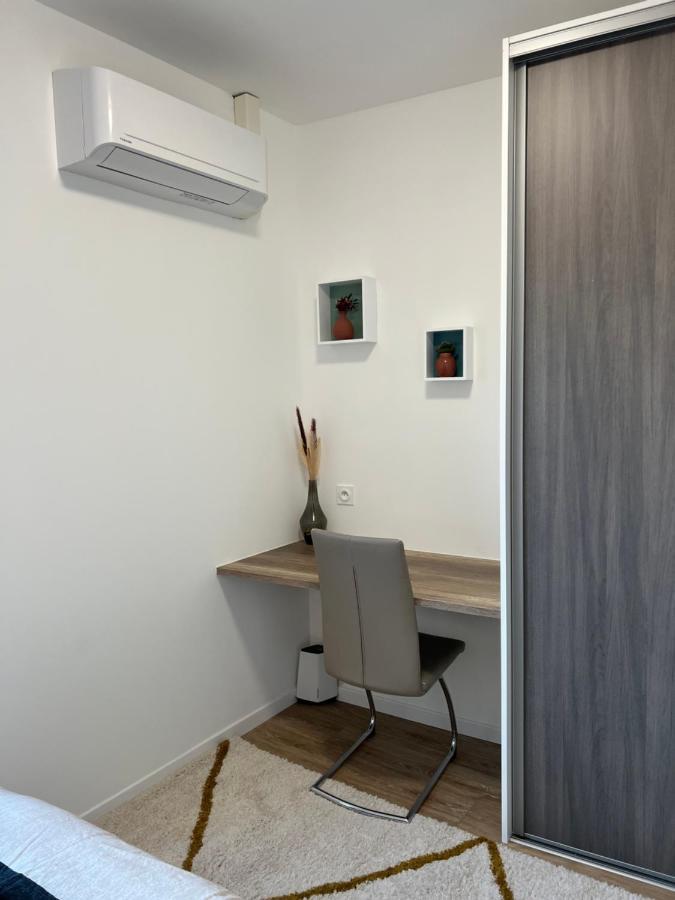 Charmant Appartement T2 Cosy Climatise Brive-la-Gaillarde Exterior photo